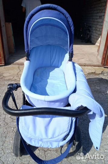 Продам коляску zippy Tutis
