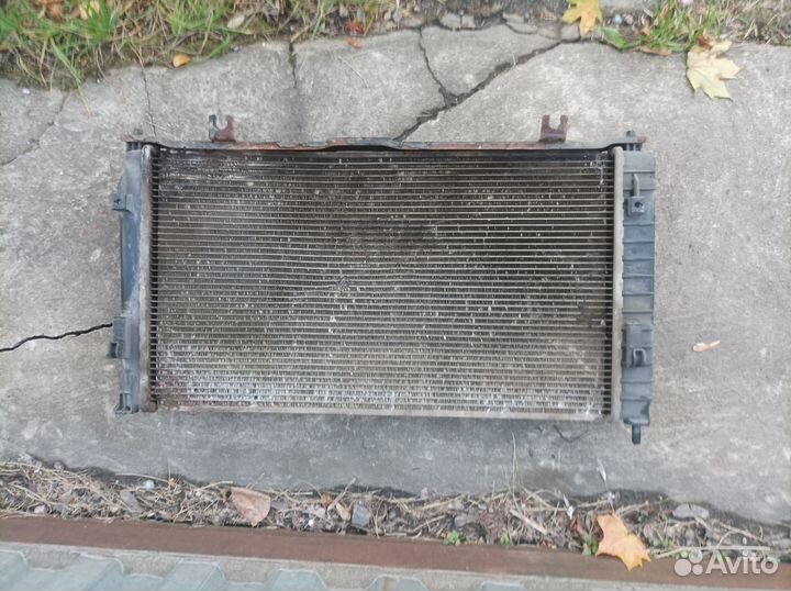 Радиатор охлаждения двигателя LADA Granta,Kalina 2