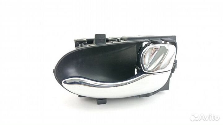 Ручка двери внутренняя задняя правая Nissan