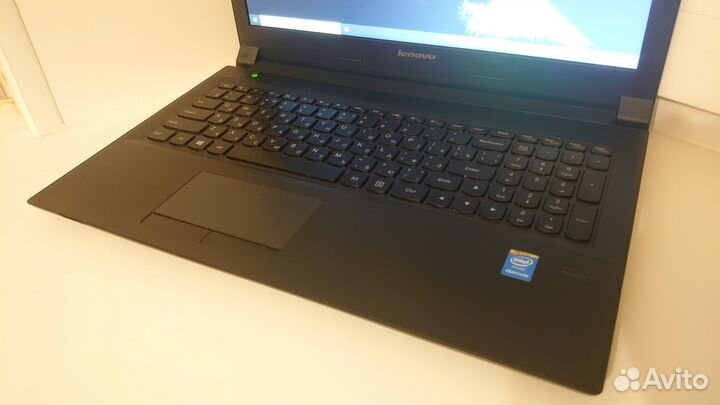 Ноутбук для учебы и работы