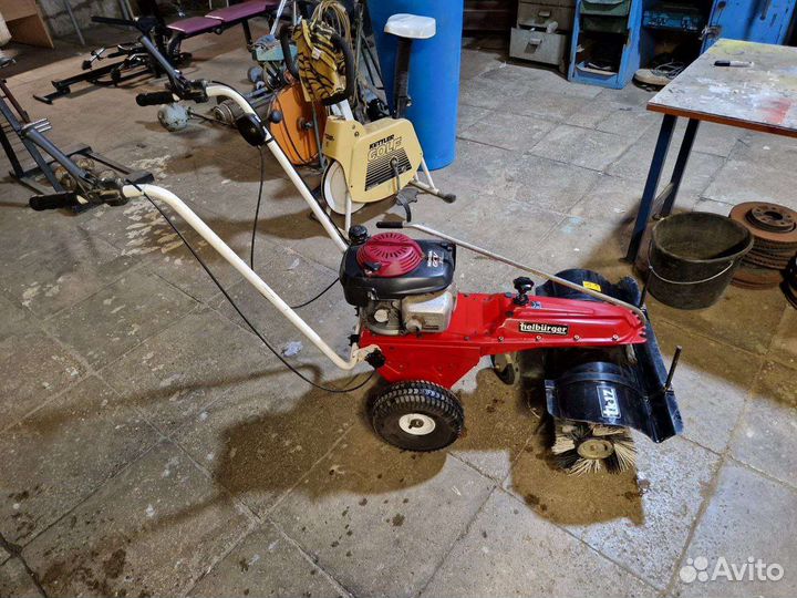 Tielburger TK 17 с двигателем Honda GCV 135