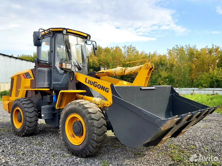 Фронтальный погрузчик LiuGong CLG835H, 2023
