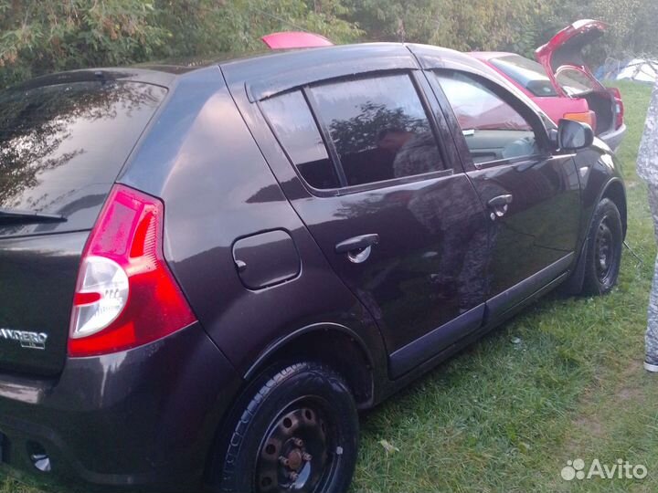 Renault Sandero 1.4 МТ, 2010, 247 300 км