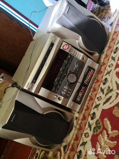 Музыкальный центр sony