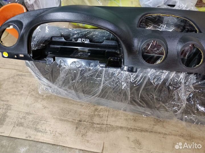 Панель приборов