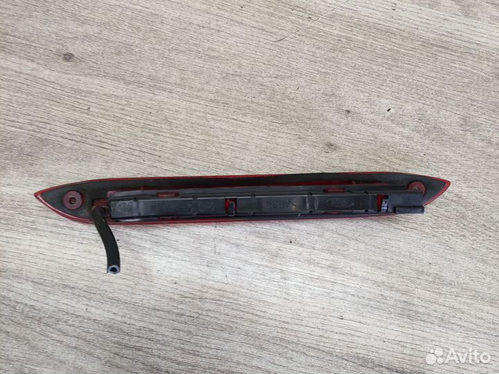 Фонарь задний (стоп сигнал) Ford Focus 1