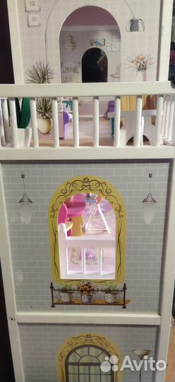 Домик кукольный