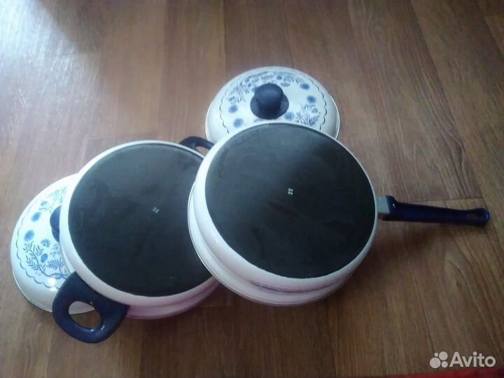 Кастрюльки чугунные эмалированные СССР