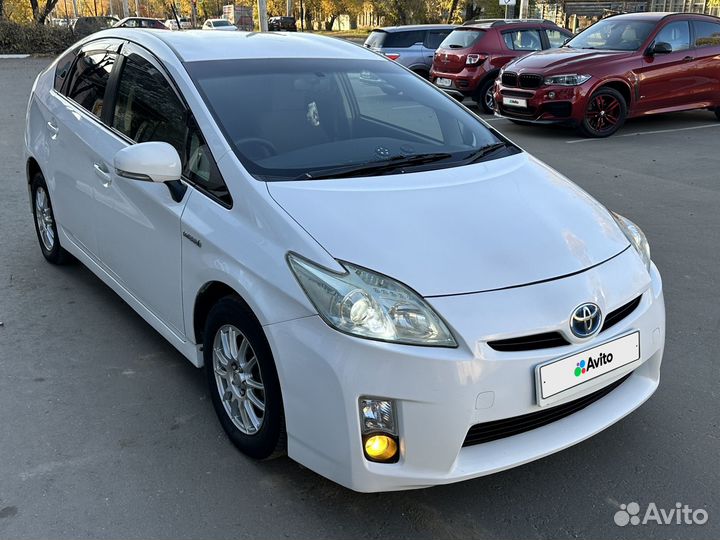 Toyota Prius 1.8 CVT, 2011, 210 000 км