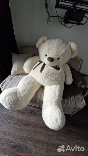 Плюшевый медведь