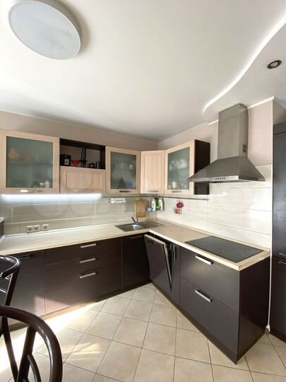 3-к. квартира, 82 м², 5/10 эт.