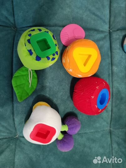 Развивающие игрушки, гусеница шуршалка, погремушки