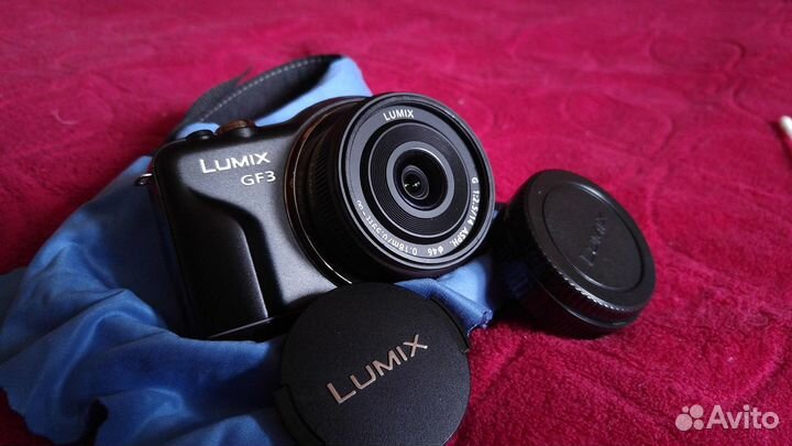 Panasonic Lumix DMC-GF3 Kit 14/2.5