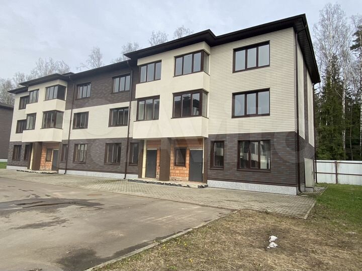 Таунхаус 239 м² на участке 2,5 сот.