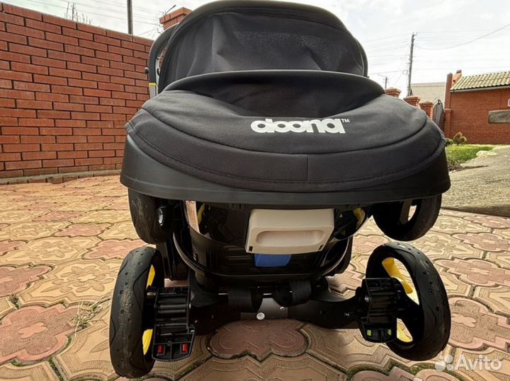 Коляска автокресло doona plus как новая