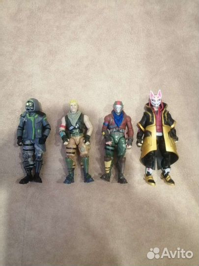 Fortnite фигурки