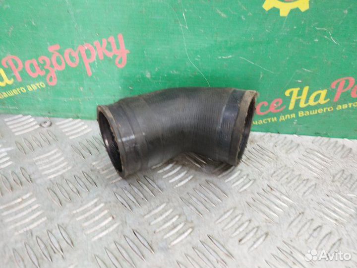 Патрубок интеркулера Volkswagen Tiguan внедорожник