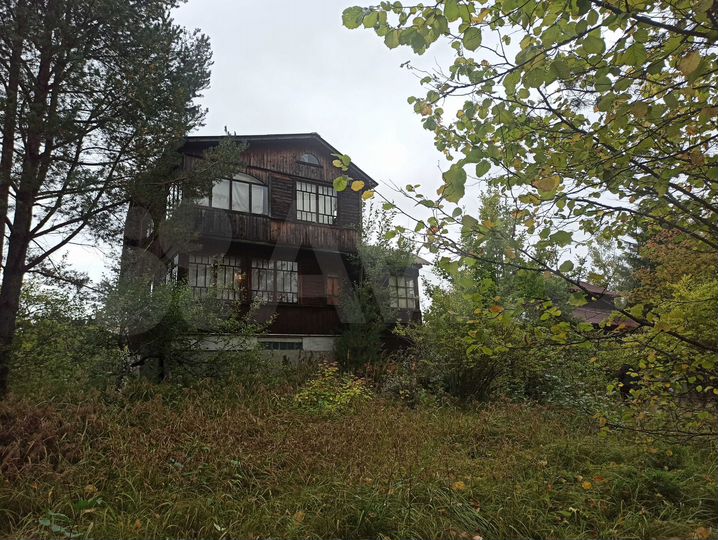 Дом 91 м² на участке 9,7 сот.