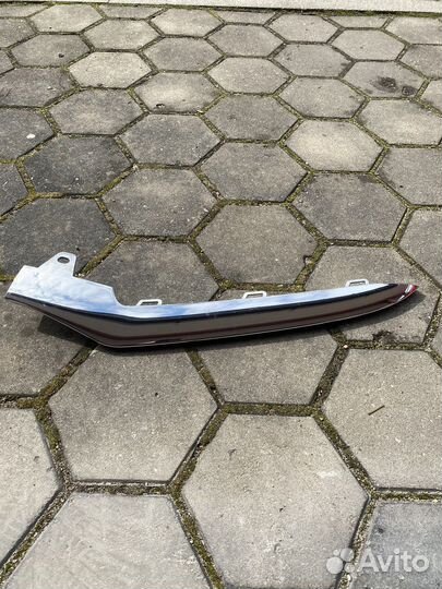 Хром переднего бампере левый оригинал А2128852774