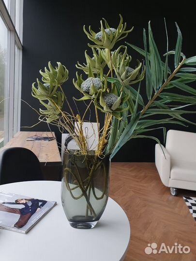 Ваза с цветами