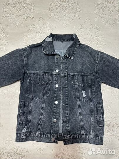 Куртка джинсовая