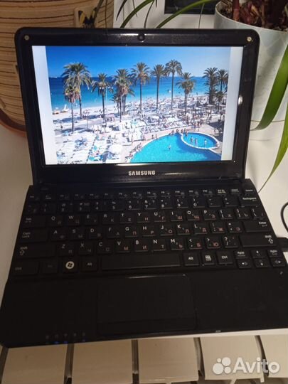 Нетбук Samsung nc110