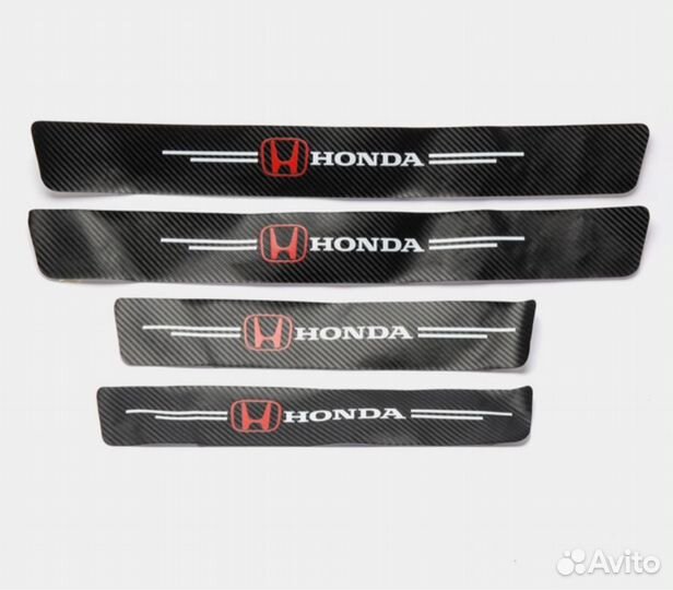 Комплект защитных наклеек на пороги