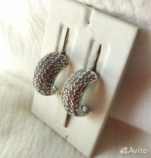 Серьги с кристалами swarovski