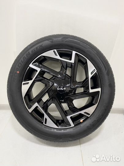 R19 Nexen Roadian GTX 235/55, PCD 5x114.3 DIA 67.1