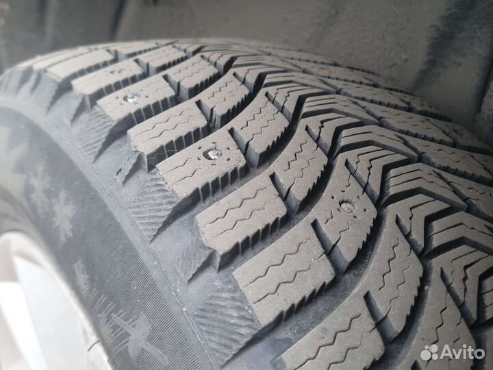 Michelin X-Ice North 3 215/60 R16 99T