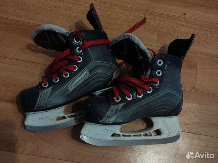 Хоккейные коньки bauer
