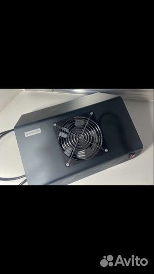 Моюший пылесос