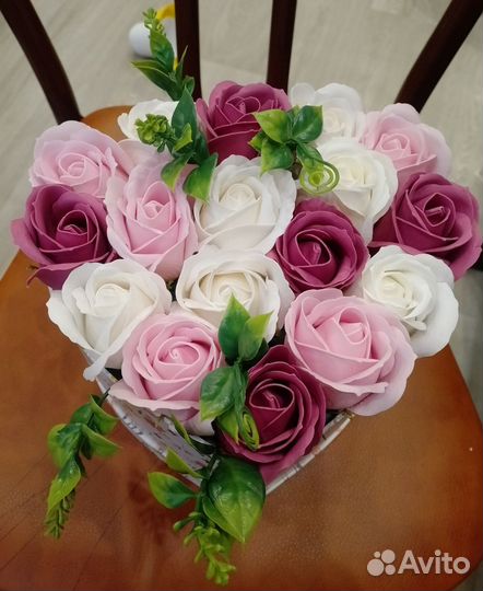 Букеты из мыльных роз в наличии