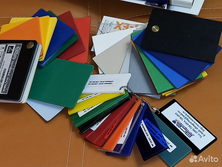 Раскладки бумаги и виниловой пленки образцы