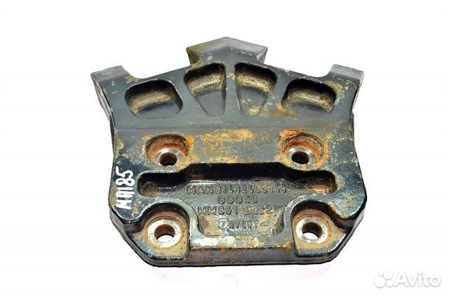 Кронштейн реактивной тяги ведущего моста, сторона