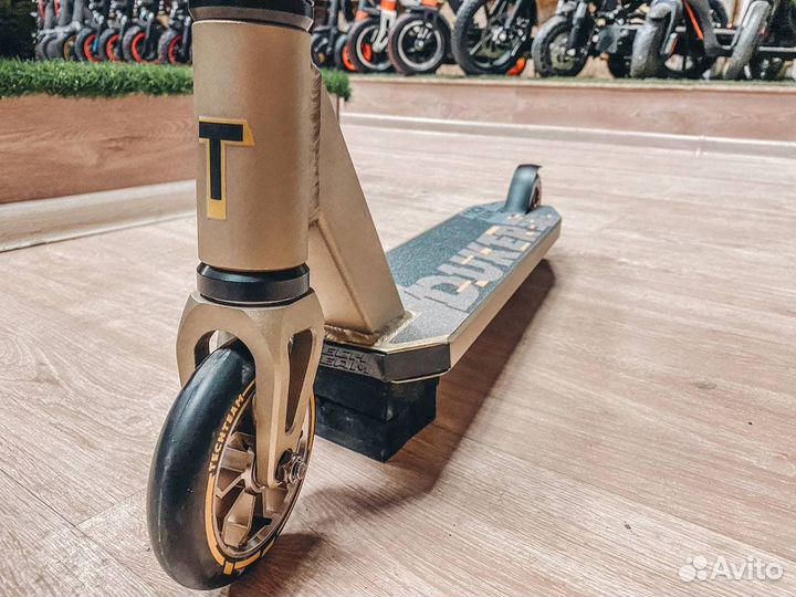 Трюковой самокат