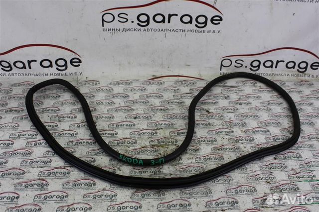 Уплотнитель кузова задней двери Skoda Octavia (A5