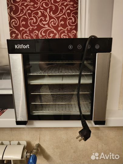 Сушилка для овощей и фруктов kitfort