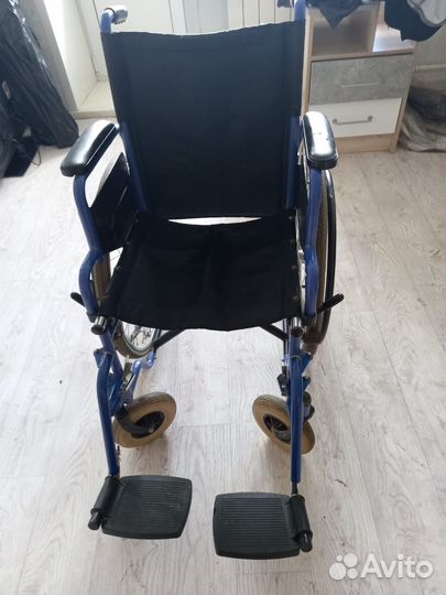 Инвалидная коляска