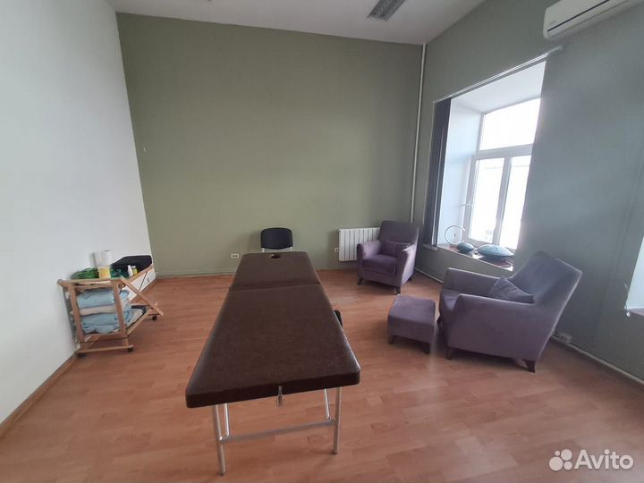 Почасовая аренда 11м2 / 30,7м2