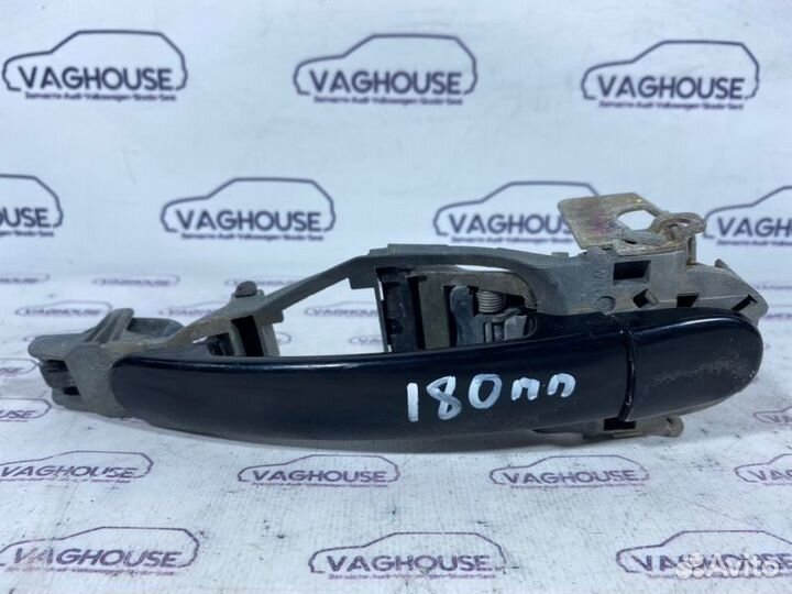 Ручка двери внешняя передняя правая Volkswagen