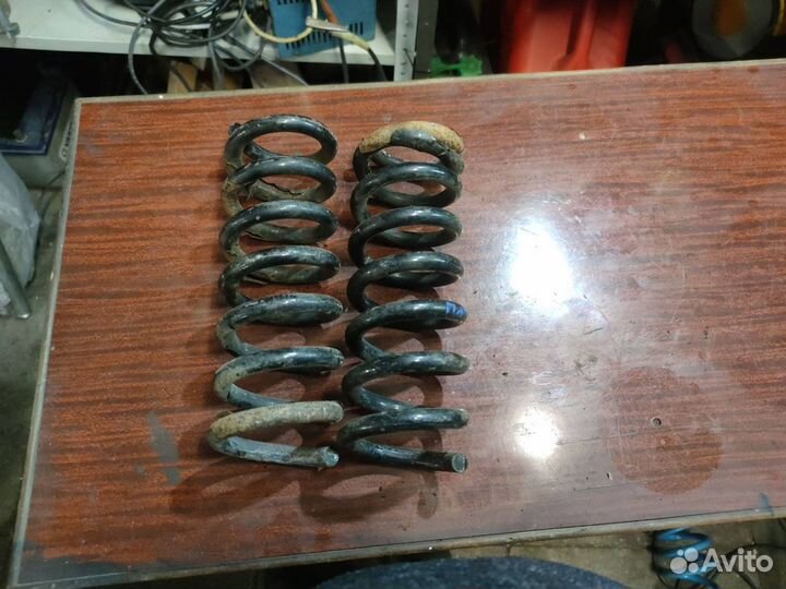 Пружина задняя Mercedes-Benz C-Класс W204/S204