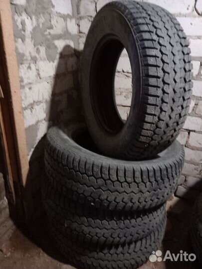 Amtel NordMaster 215/65 R16