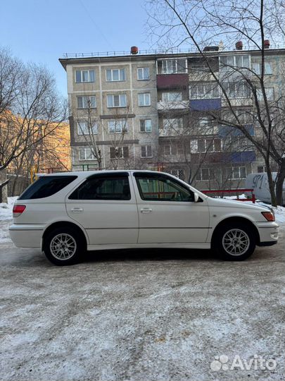 Toyota Vista Ardeo 2.0 AT, 1998, 190 000 км