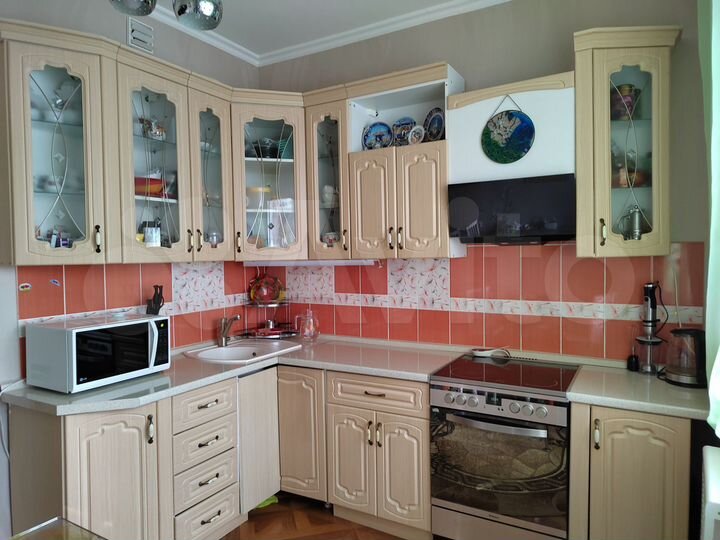 2-к. квартира, 61,2 м², 7/9 эт.