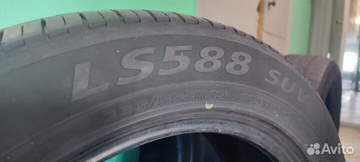 Landsail LS588 235/55 R19