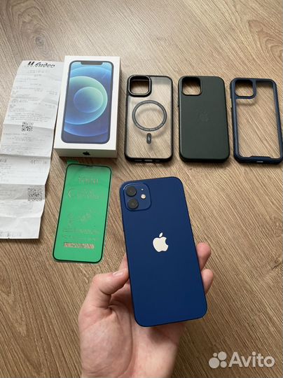 iPhone 12, 64 ГБ
