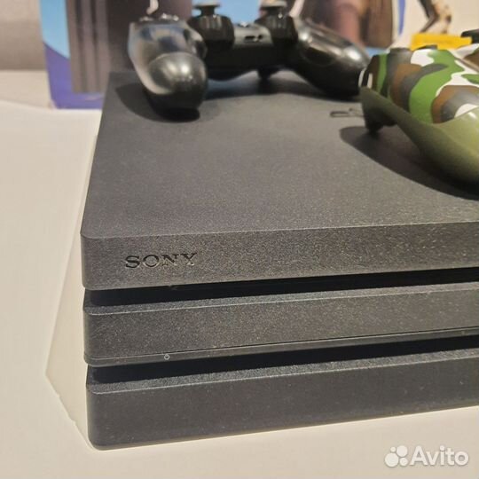 Sony playstation 4 PS4 pro 1tb с играми