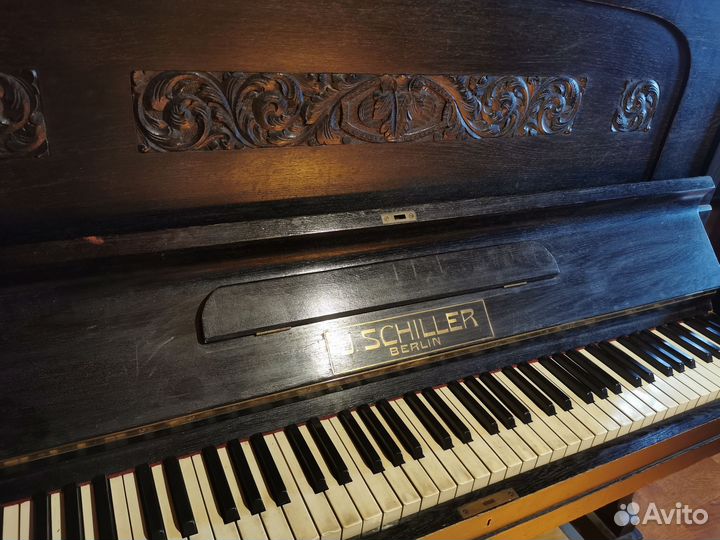 Пианино J. Schiller berlin