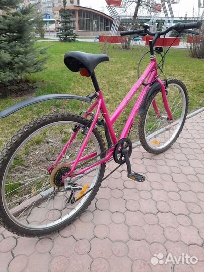 Велосипед,26р колес,6 скоростей